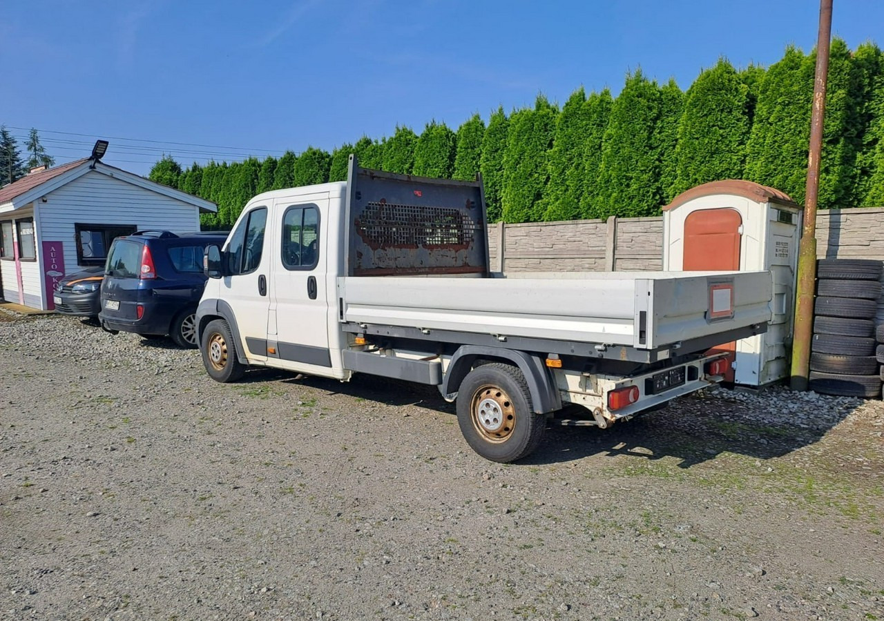 Peugeot Boxer Peugeot Boxer 2.0-130KM klima dokka Brygadówka doka 122tkm 2017 - Xe tải nhỏ phẳng: hình 4 Peugeot Boxer Peugeot Boxer 2.0-130KM klima dokka Brygadówka doka 122tkm 2017 - Xe tải nhỏ phẳng: hình 4