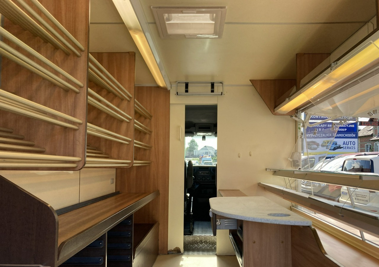Renault Master Autosklep pieczywa Gastronomiczny Food Truck Foodtruck sklep BORCO20 - Xe tải bán hàng: hình 4 Renault Master Autosklep pieczywa Gastronomiczny Food Truck Foodtruck sklep BORCO20 - Xe tải bán hàng: hình 4