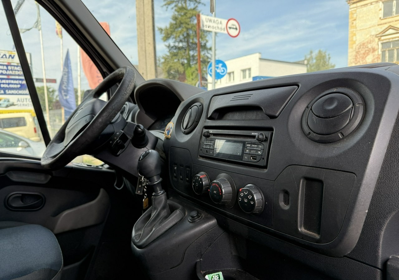 Renault Master Master 2.3-165KM Skrzynia plandeka 8-palet Klima sypialnia Model 201 - Xe van thùng mui bạt: hình 3 Renault Master Master 2.3-165KM Skrzynia plandeka 8-palet Klima sypialnia Model 201 - Xe van thùng mui bạt: hình 3