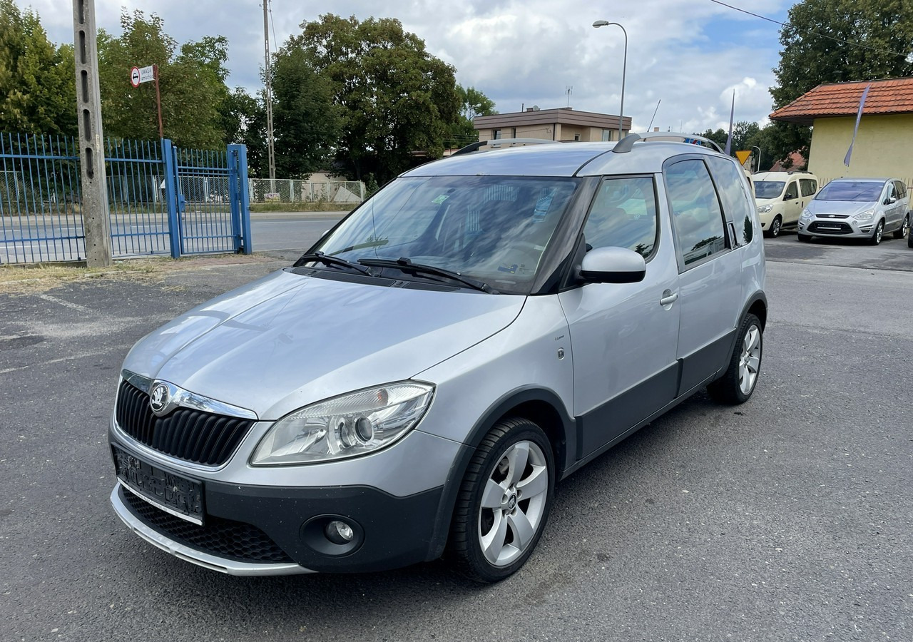 Skoda Roomster I Roomster Scout 1.6-16V Klima 2012 - Xe hơi: hình 1 Skoda Roomster I Roomster Scout 1.6-16V Klima 2012 - Xe hơi: hình 1