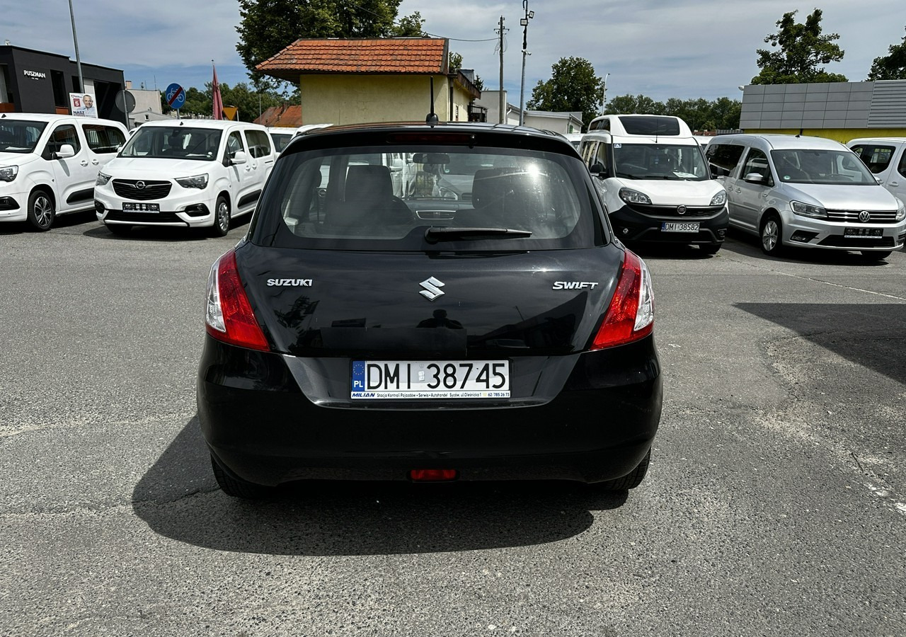Hatchback Suzuki Swift V Suzuki Swift 1.2-94KM Klima Model 2012: hình 13