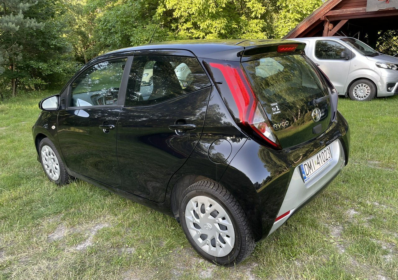 Toyota Aygo II Toyota Aygo 1.0-16V Klima Salon PL 24651km Model 2021 - Hatchback: hình 3 Toyota Aygo II Toyota Aygo 1.0-16V Klima Salon PL 24651km Model 2021 - Hatchback: hình 3