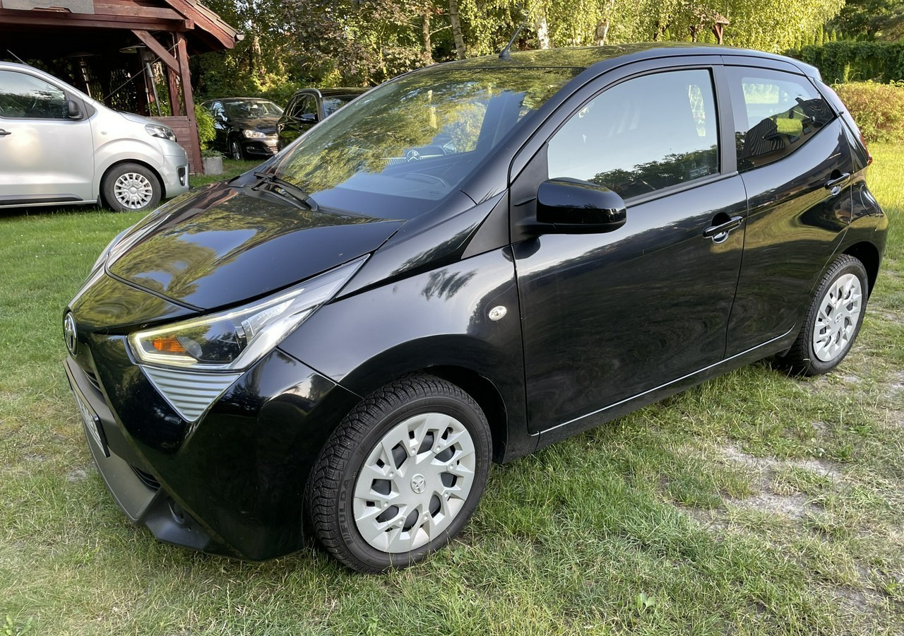 Toyota Aygo II Toyota Aygo 1.0-16V Klima Salon PL 24651km Model 2021 - Hatchback: hình 2 Toyota Aygo II Toyota Aygo 1.0-16V Klima Salon PL 24651km Model 2021 - Hatchback: hình 2