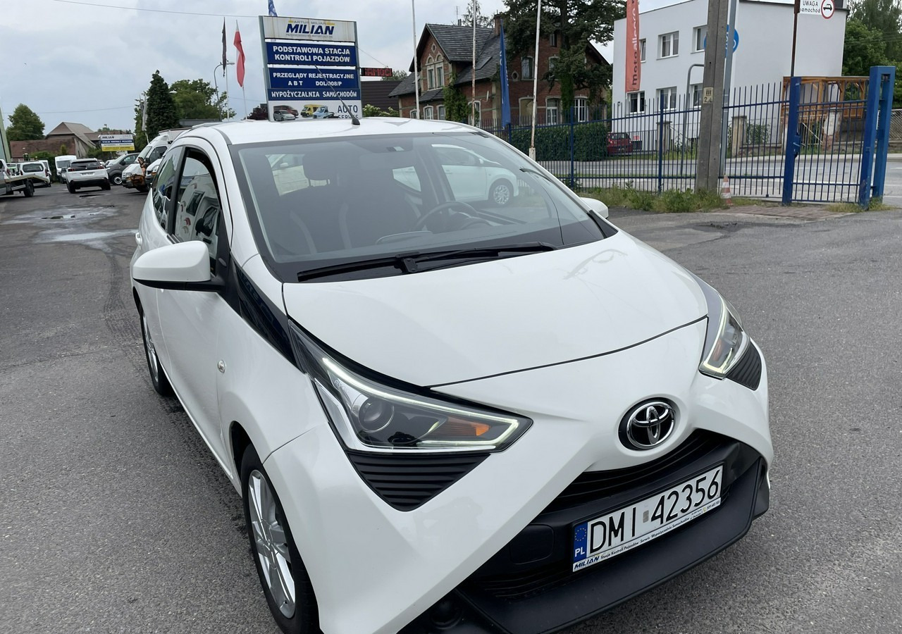 Toyota Aygo II Toyota Aygo 1.0 VVT-i JBL Edition bezyna+LPG Salon PL 2020 - Xe hơi: hình 4 Toyota Aygo II Toyota Aygo 1.0 VVT-i JBL Edition bezyna+LPG Salon PL 2020 - Xe hơi: hình 4