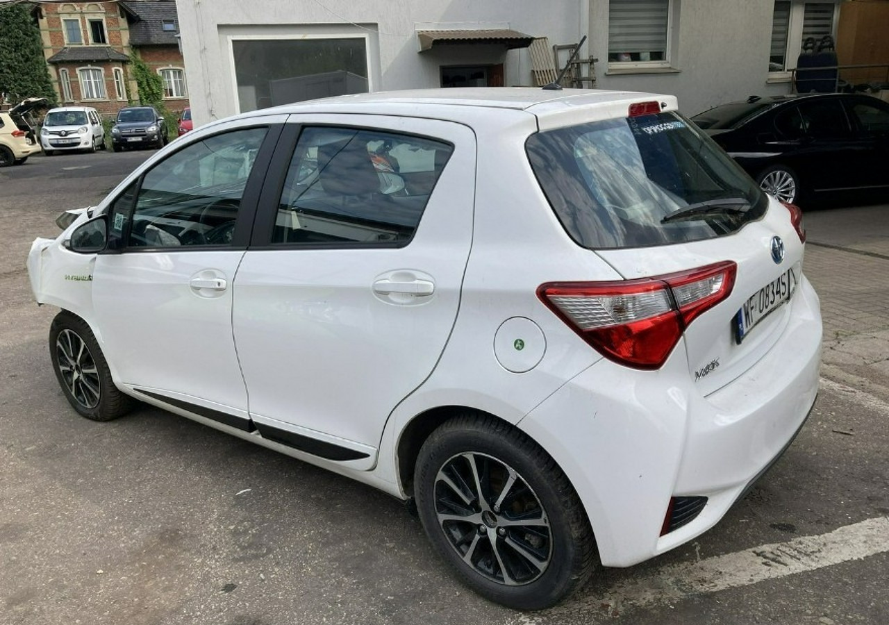 Toyota Yaris III Toyota Yaris Hybrid 1.5 VVT-i Y20 Model 2019 Salon PL - Hatchback: hình 4 Toyota Yaris III Toyota Yaris Hybrid 1.5 VVT-i Y20 Model 2019 Salon PL - Hatchback: hình 4