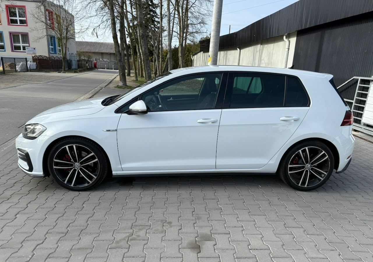 Volkswagen Golf VII GTD 2.0TDI 184KM FullLed Navi Klimatronik ACC Asystenci - Xe hơi: hình 2 Volkswagen Golf VII GTD 2.0TDI 184KM FullLed Navi Klimatronik ACC Asystenci - Xe hơi: hình 2