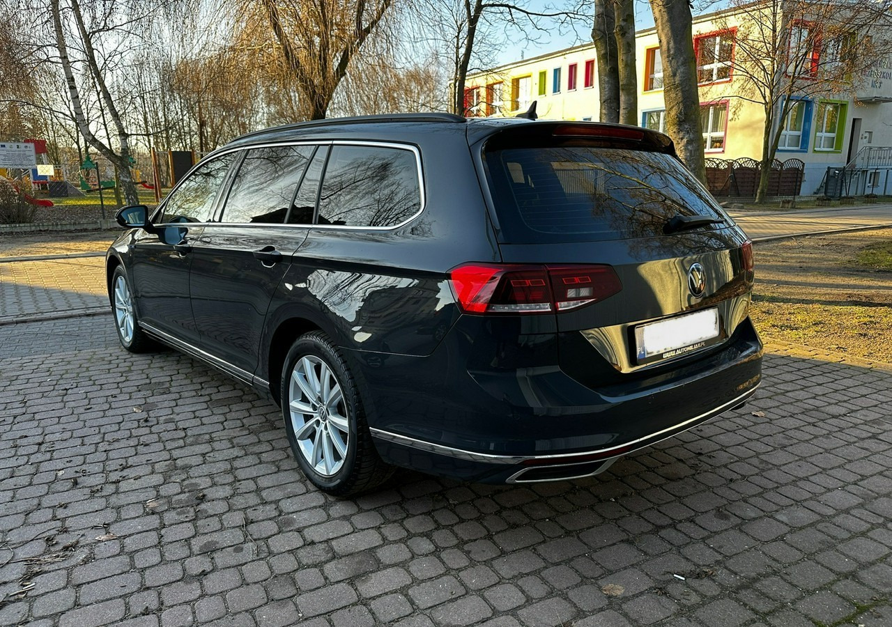 Volkswagen Passat B8 GTE 1.4TSI 218KM Hybryda Plug-in zasięg 50km Panorama*Navi*Skóra*FV2 - Xe hơi: hình 4 Volkswagen Passat B8 GTE 1.4TSI 218KM Hybryda Plug-in zasięg 50km Panorama*Navi*Skóra*FV2 - Xe hơi: hình 4