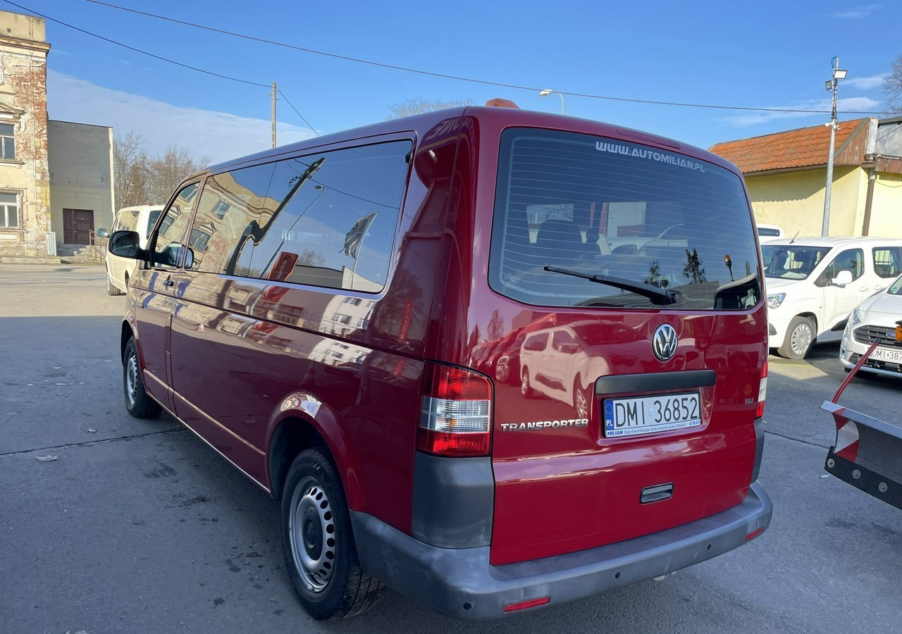 Volkswagen Transporter T5 Transporter T5 Lift 2.0 Tdi 9-osob Klima 2011 - Xe hơi: hình 4 Volkswagen Transporter T5 Transporter T5 Lift 2.0 Tdi 9-osob Klima 2011 - Xe hơi: hình 4