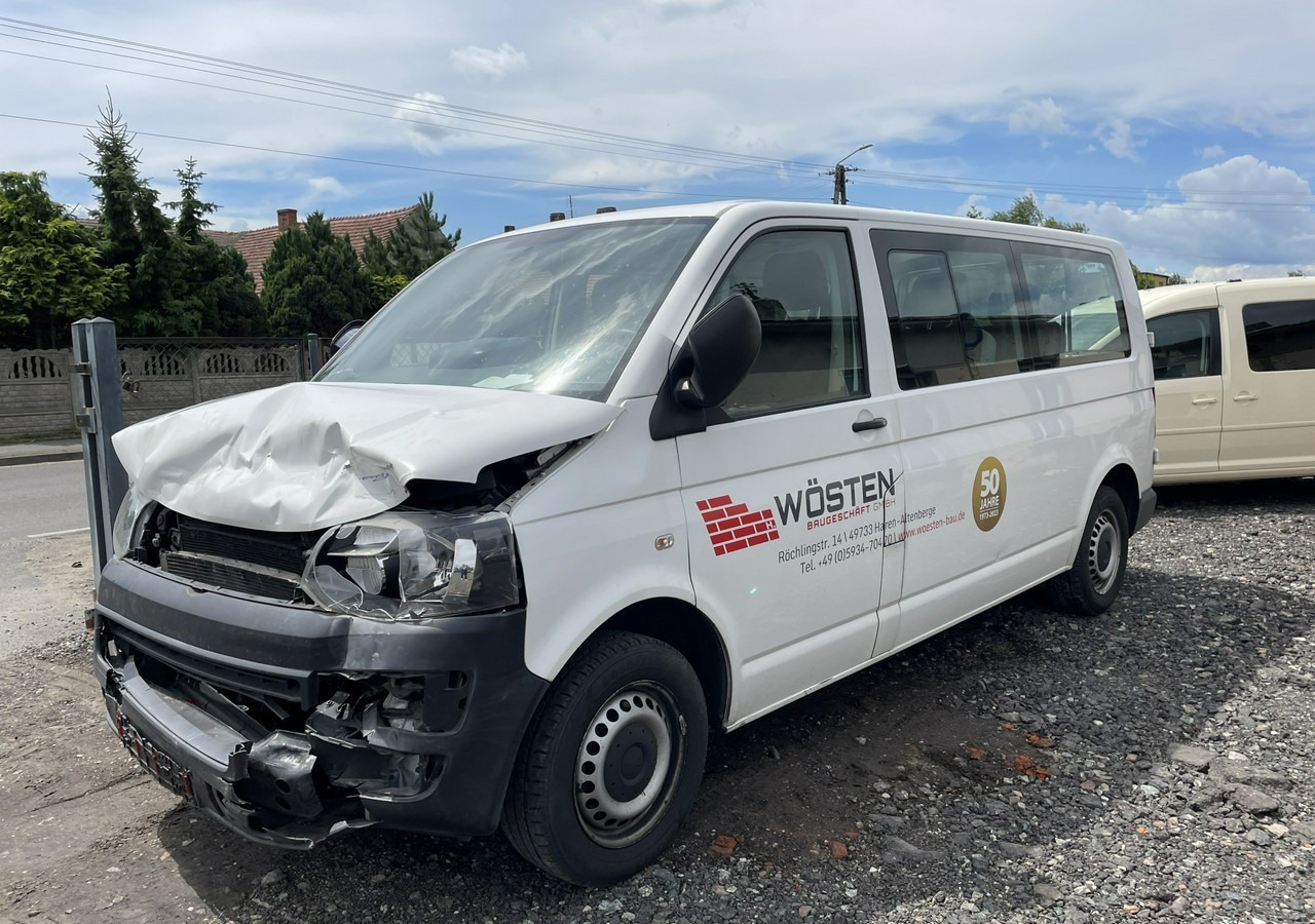 Volkswagen Transporter T5 Volkswagen Transporter Long 2.0-140KM 9-osobowy Model 2015 - Xe hơi: hình 3 Volkswagen Transporter T5 Volkswagen Transporter Long 2.0-140KM 9-osobowy Model 2015 - Xe hơi: hình 3