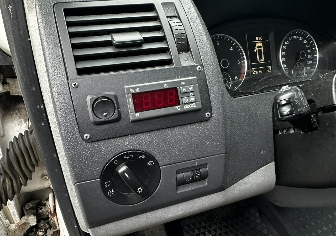 Cho thuê  Volkswagen Transporter Transporter T5 LIFT 2.0-180 KM, DSG7 Chłodnia Konvekta Model 2012 Volkswagen Transporter Transporter T5 LIFT 2.0-180 KM, DSG7 Chłodnia Konvekta Model 2012: hình 17