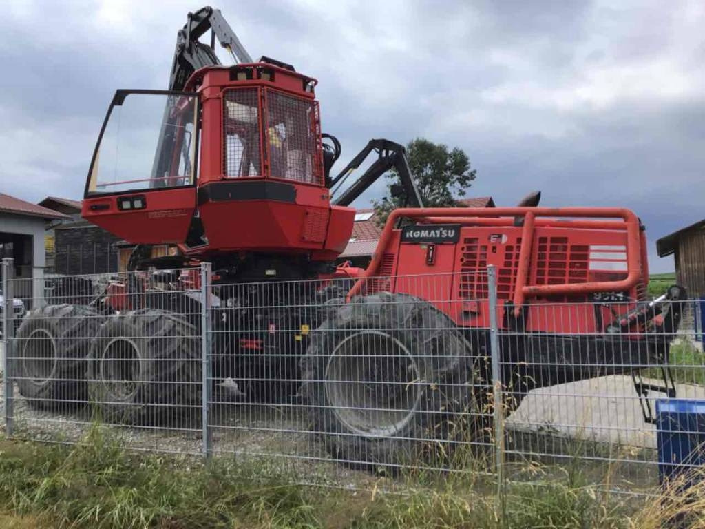 Komatsu 931.1 - Máy thu hoạch rừng: hình 3 Komatsu 931.1 - Máy thu hoạch rừng: hình 3