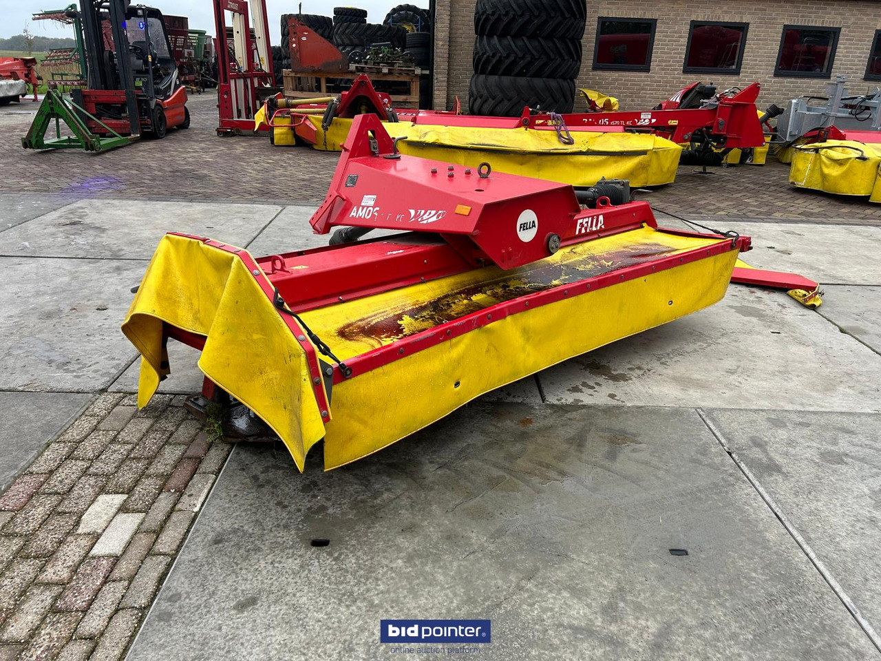 Fella SM310 - Máy cắt cỏ: hình 5 Fella SM310 - Máy cắt cỏ: hình 5