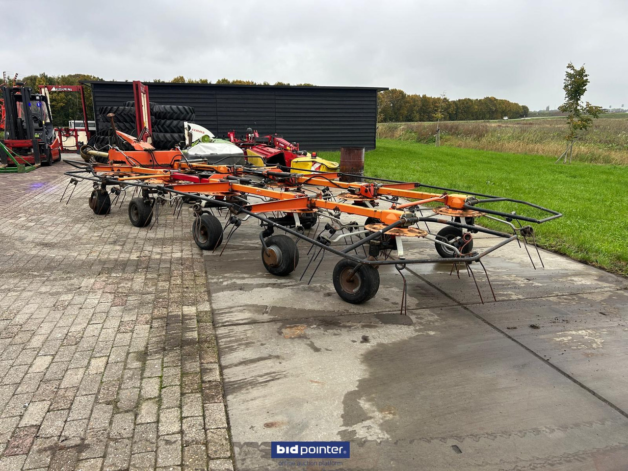 Fella TH1300 Hydro - Dàn trải/ Cào: hình 4 Fella TH1300 Hydro - Dàn trải/ Cào: hình 4