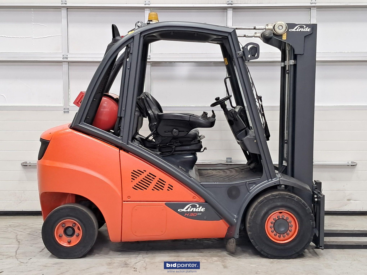 Linde H30T-02 LPG vorkheftruck - Xe nâng gas: hình 5 Linde H30T-02 LPG vorkheftruck - Xe nâng gas: hình 5