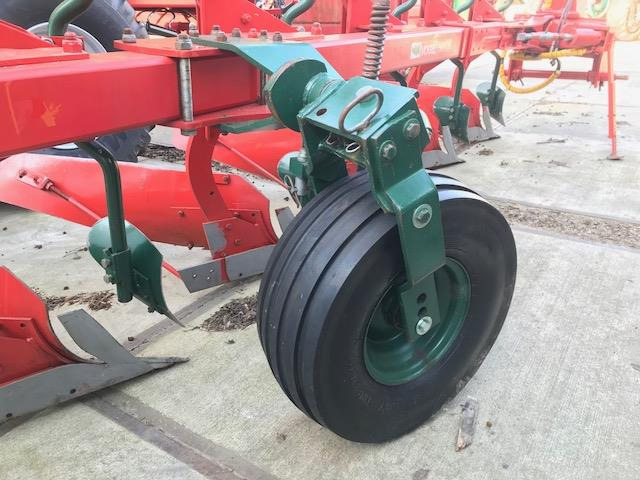 Vogel & Noot 6 schaar wentelploeg - Cày: hình 4 Vogel & Noot 6 schaar wentelploeg - Cày: hình 4