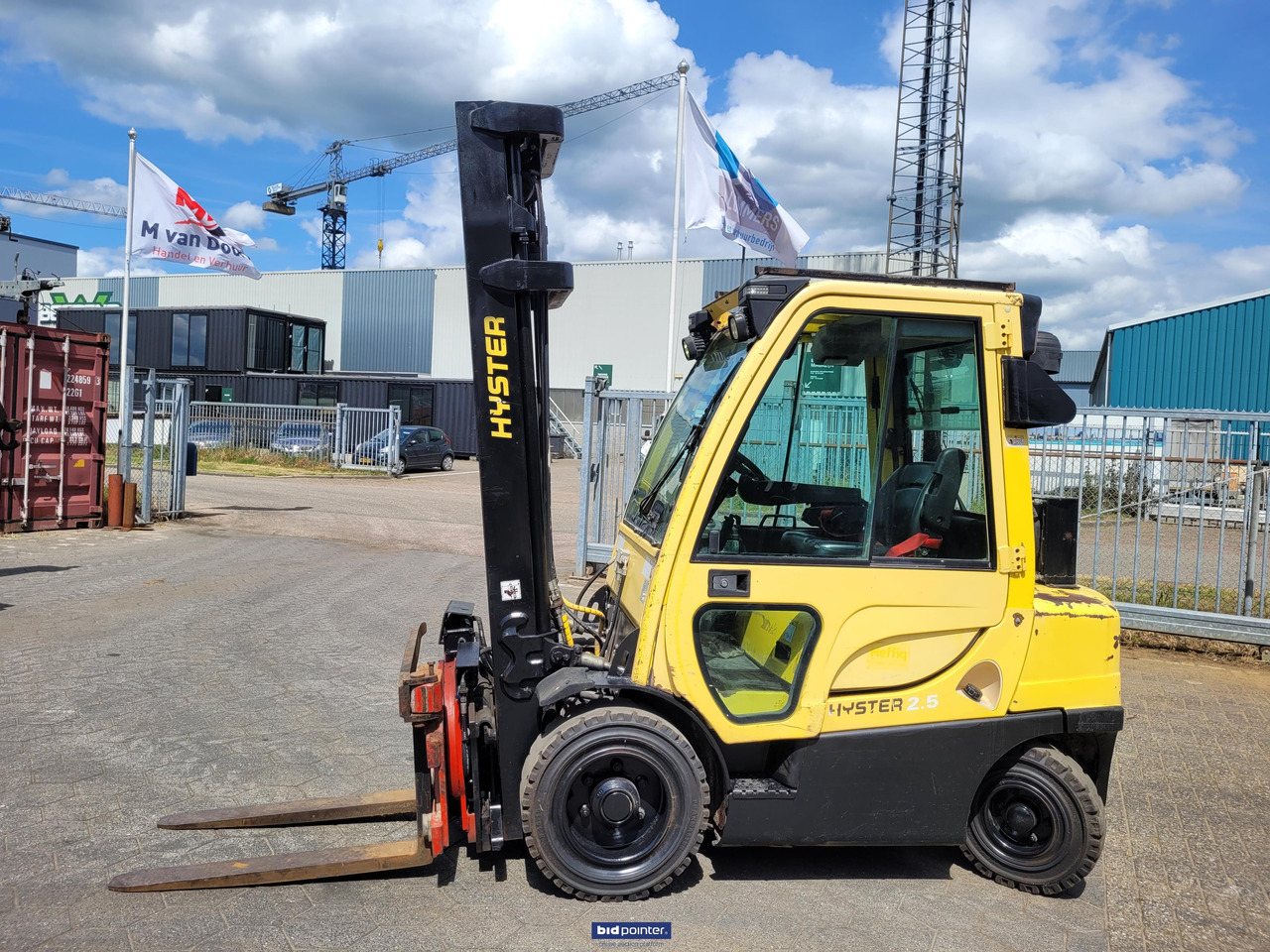 HYSTER 2.5T DIESEL HEFTRUCK met rotator. - Xe nâng diesel: hình 2 HYSTER 2.5T DIESEL HEFTRUCK met rotator. - Xe nâng diesel: hình 2