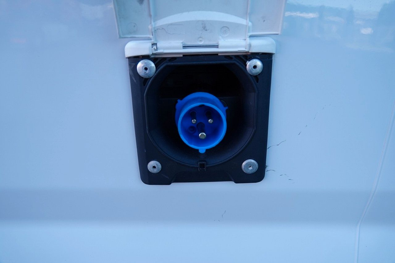 Xe van đông lạnh Fiat DUCATO / CHŁODNIA / MUTLITEMPERATURA / 2X AGREGA: hình 11