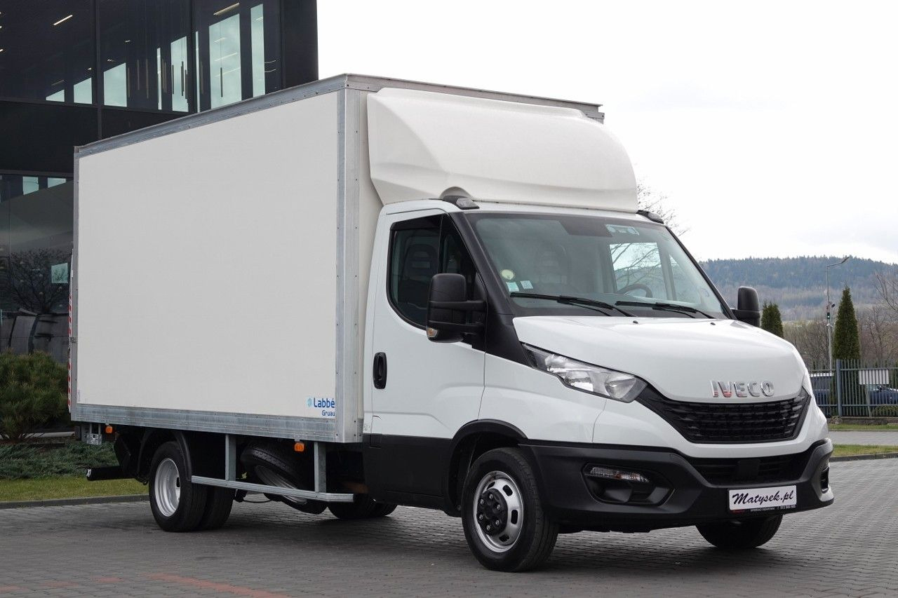 Iveco DAILY 3.0 / KONTENER-FURGON / WINDA 750 KG / DMC - Xe van đông lạnh: hình 1 Iveco DAILY 3.0 / KONTENER-FURGON / WINDA 750 KG / DMC - Xe van đông lạnh: hình 1