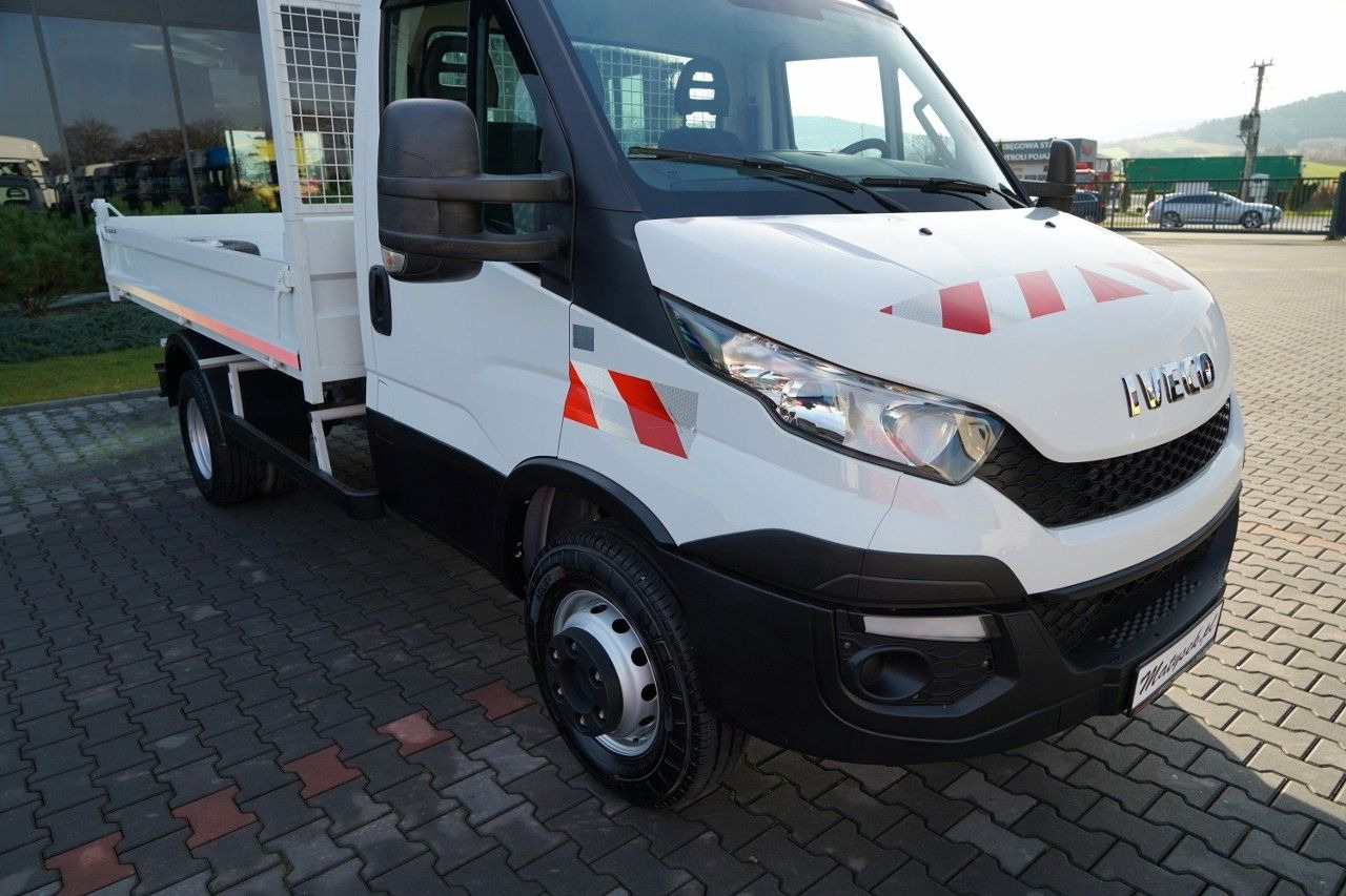 Xe ben nhỏ Iveco DAILY 65-150 / REAR TIPPER 3.4 M / 37,000 km / T: hình 18 Xe ben nhỏ Iveco DAILY 65-150 / REAR TIPPER 3.4 M / 37,000 km / T: hình 18