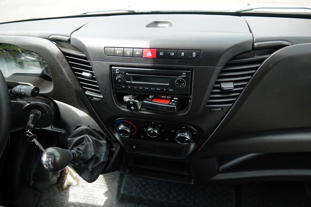 Xe van đông lạnh Iveco DAILY  / CHŁODNIA / AGREGAT CARIER -XARIOS 200 /: hình 12