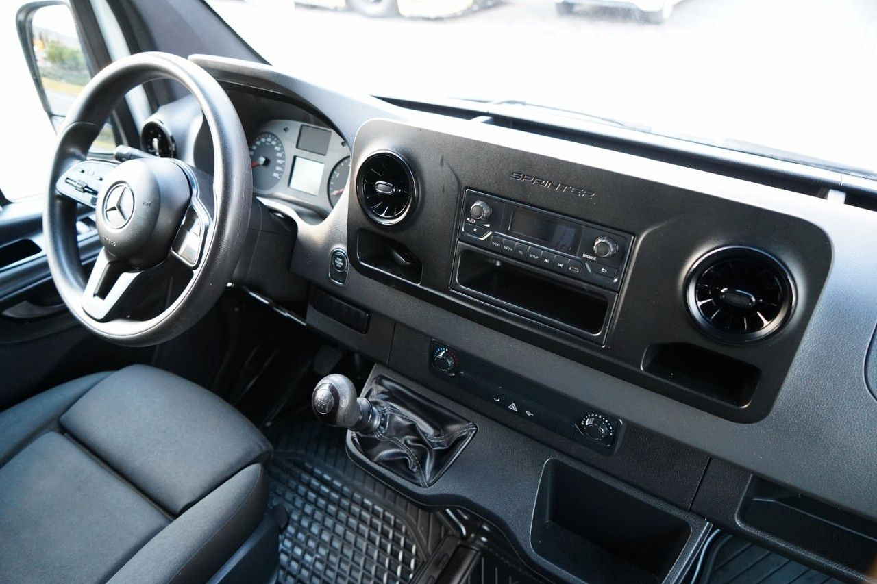 Xe van đông lạnh Mercedes-Benz SPRINTER 314 / CHŁODNIA / AGREGAT CARRIER 500 /: hình 30 Xe van đông lạnh Mercedes-Benz SPRINTER 314 / CHŁODNIA / AGREGAT CARRIER 500 /: hình 30