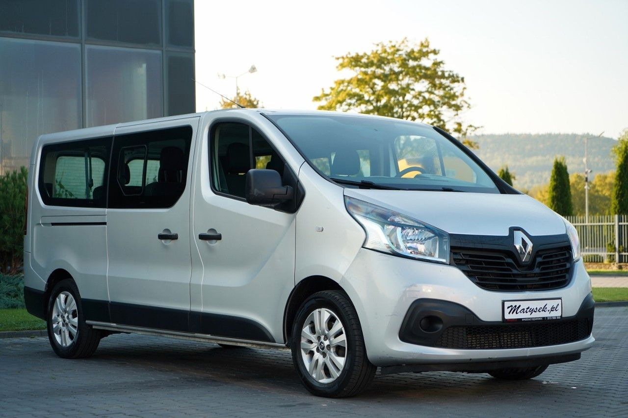 Renault TRAFIC 125 DCI / BUS / 9 MIEJSC / 2017 ROK / PO - Xe van chở khách: hình 4 Renault TRAFIC 125 DCI / BUS / 9 MIEJSC / 2017 ROK / PO - Xe van chở khách: hình 4