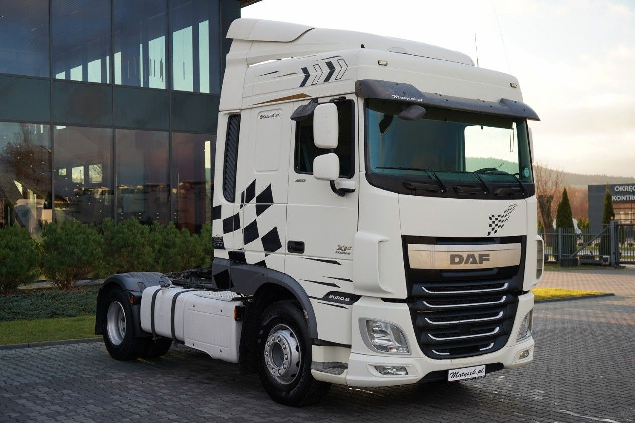DAF XF 460 / SPACE CAB / EURO 6 - Xe đầu kéo: hình 4 DAF XF 460 / SPACE CAB / EURO 6 - Xe đầu kéo: hình 4