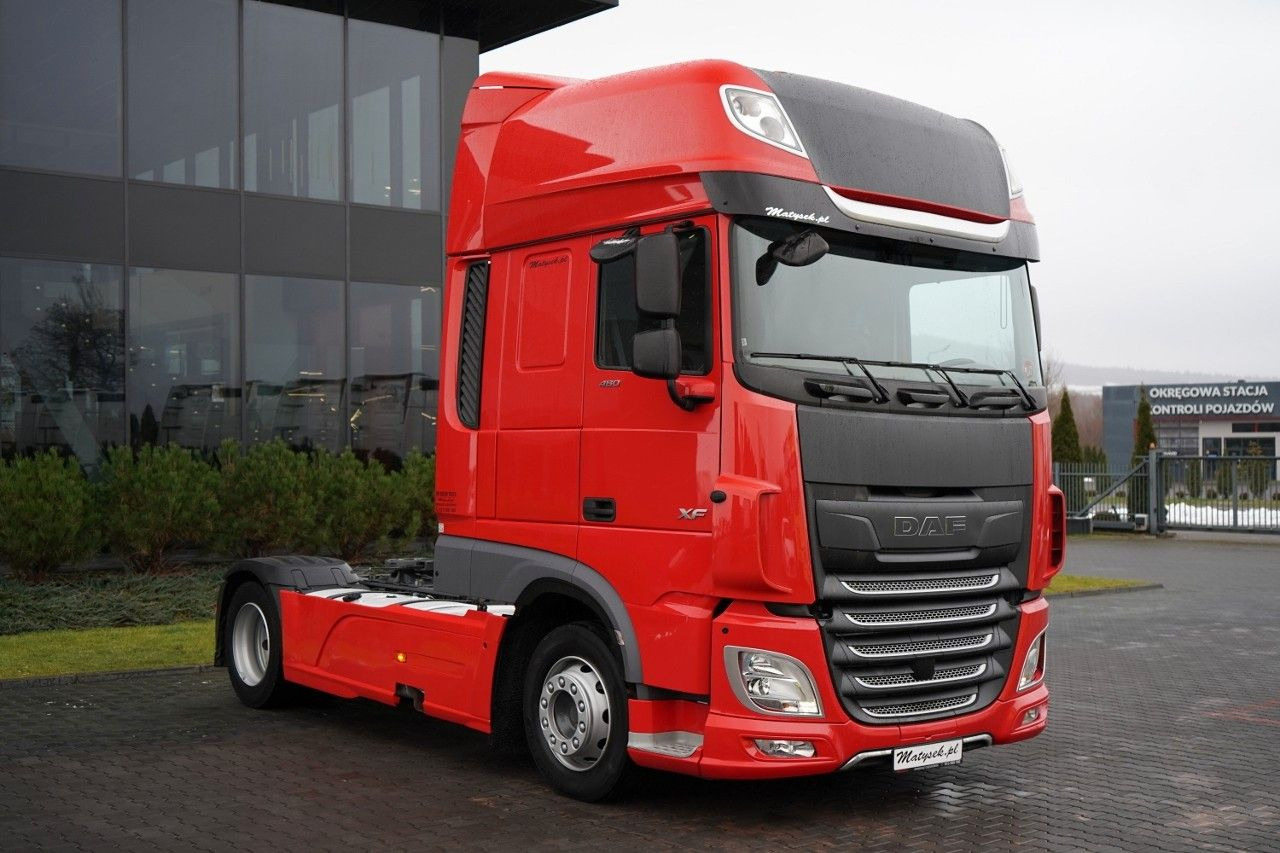 DAF XF 480 / LOW DECK / SUPER SPACE CAB / MEGA / 202 - Xe đầu kéo: hình 2 DAF XF 480 / LOW DECK / SUPER SPACE CAB / MEGA / 202 - Xe đầu kéo: hình 2