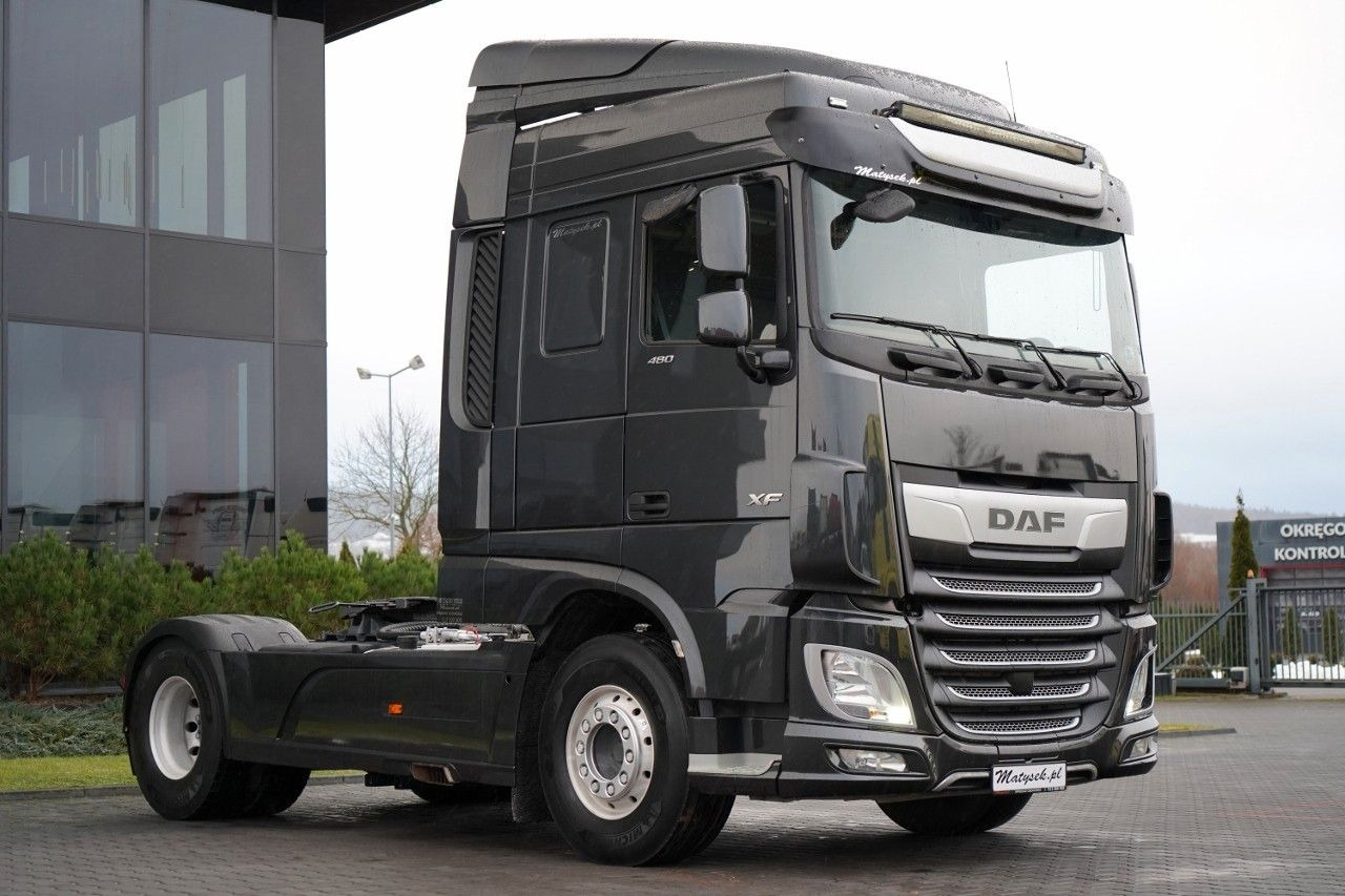 DAF XF 480 / SPACE CAB / HYDRAULIKA / ALUFELGI / - Xe đầu kéo: hình 1 DAF XF 480 / SPACE CAB / HYDRAULIKA / ALUFELGI / - Xe đầu kéo: hình 1