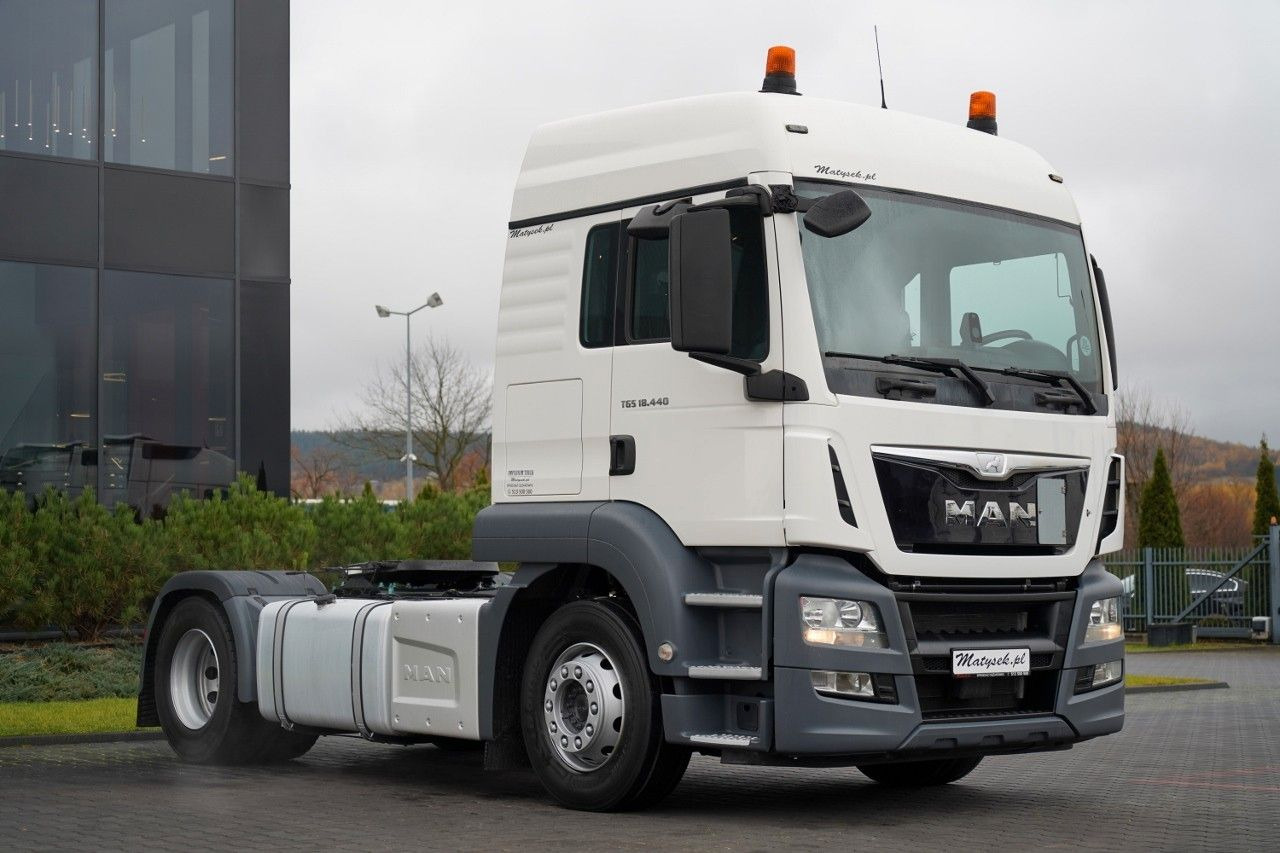 MAN TGS 18. 440 / XLX / NAVI - Xe đầu kéo: hình 1 MAN TGS 18. 440 / XLX / NAVI - Xe đầu kéo: hình 1
