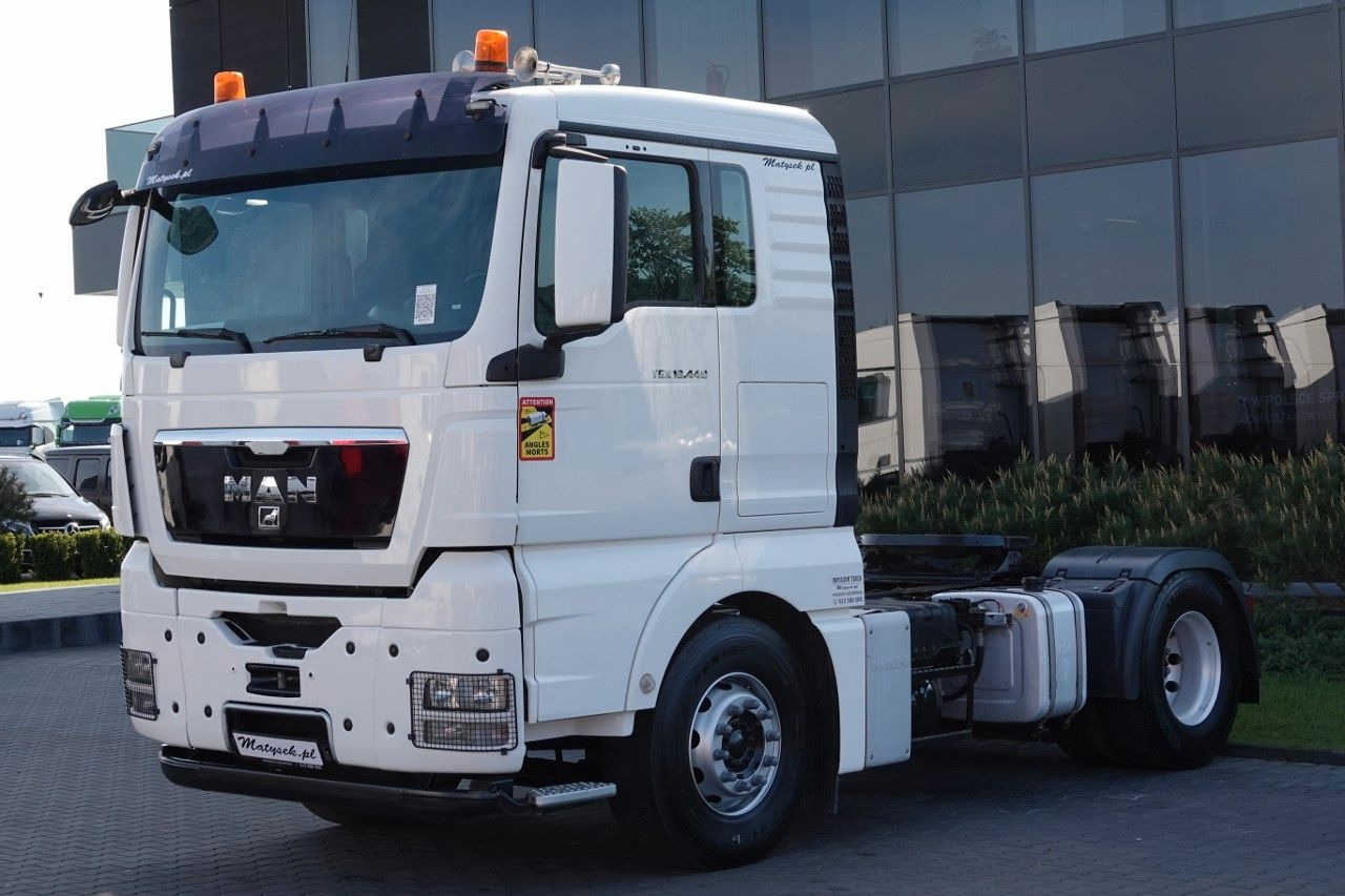 MAN TGX 18.440 / RETARDER / EURO 5 / EEV / NISKA KA MAN TGX 18.440 / RETARDER / EURO 5 / EEV / NISKA KA - Xe đầu kéo: hình 1 MAN TGX 18.440 / RETARDER / EURO 5 / EEV / NISKA KA MAN TGX 18.440 / RETARDER / EURO 5 / EEV / NISKA KA - Xe đầu kéo: hình 1