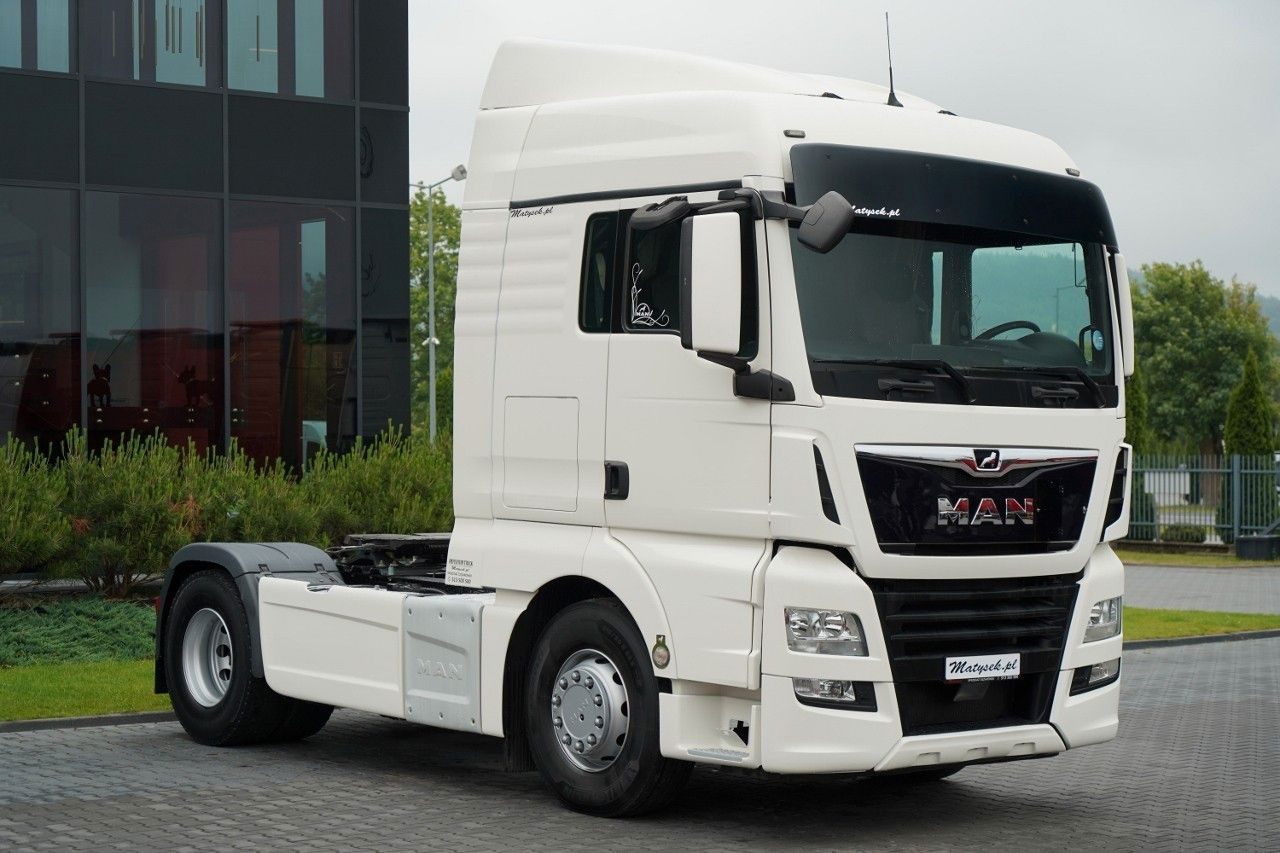 MAN TGX 18.460 / XLX / RETARDER / NAVI / PO KONTRAK - Xe đầu kéo: hình 2 MAN TGX 18.460 / XLX / RETARDER / NAVI / PO KONTRAK - Xe đầu kéo: hình 2