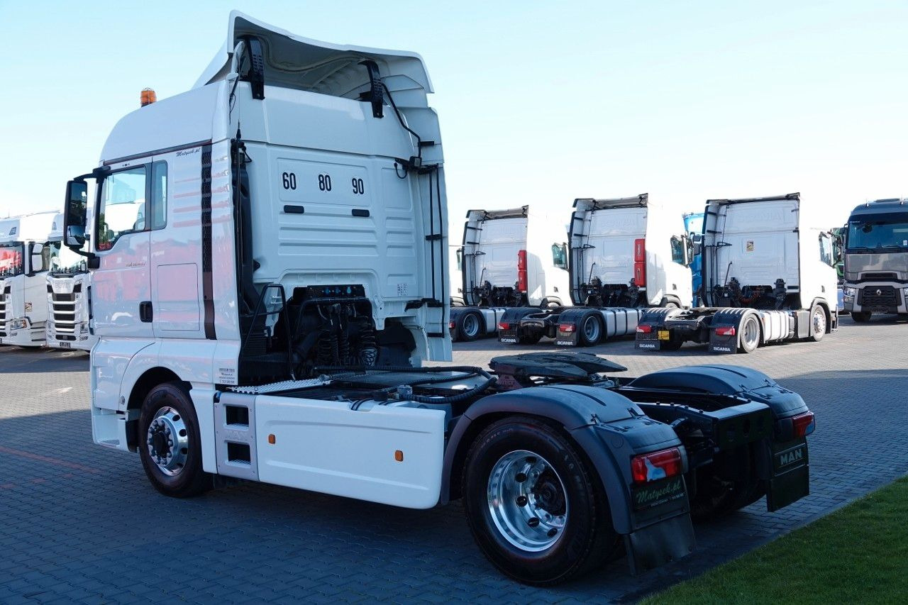 MAN TGX 18.480 / 4x4 / HYDRAULIKA / HYDRODRIVE / EUR MAN TGX 18.480 / 4x4 / HYDRAULIKA / HYDRODRIVE / EUR - Xe đầu kéo: hình 4 MAN TGX 18.480 / 4x4 / HYDRAULIKA / HYDRODRIVE / EUR MAN TGX 18.480 / 4x4 / HYDRAULIKA / HYDRODRIVE / EUR - Xe đầu kéo: hình 4