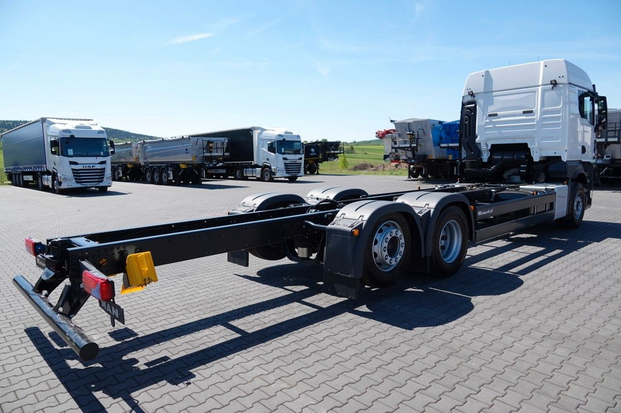 MAN TGX 26.520 / 6x2 / RAMA DŁ. 9,1M / OŚ PODNOSZONA - Xe đầu kéo: hình 3 MAN TGX 26.520 / 6x2 / RAMA DŁ. 9,1M / OŚ PODNOSZONA - Xe đầu kéo: hình 3