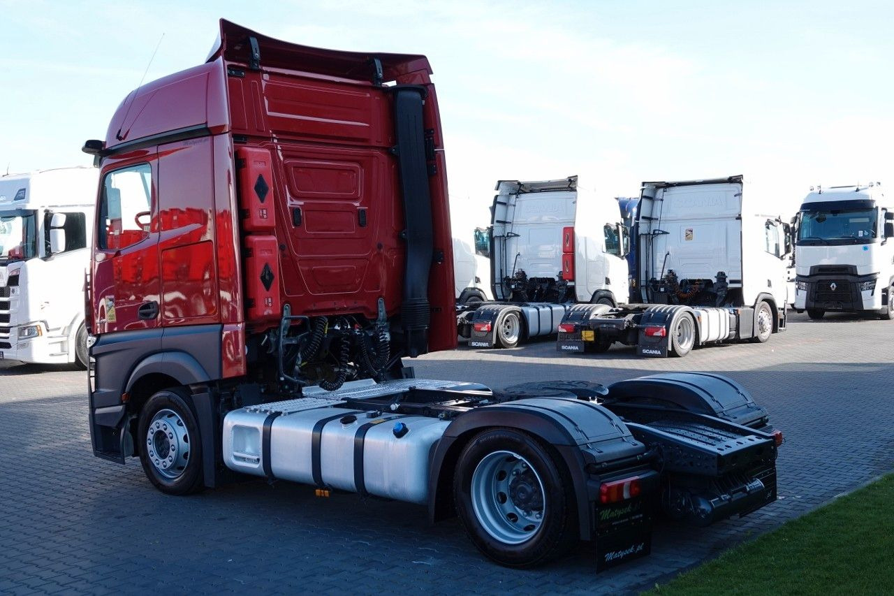 Mercedes-Benz ACTROS 1845 / LOW DECK / MEGA / BIG SPACE / PO K - Xe đầu kéo: hình 4 Mercedes-Benz ACTROS 1845 / LOW DECK / MEGA / BIG SPACE / PO K - Xe đầu kéo: hình 4