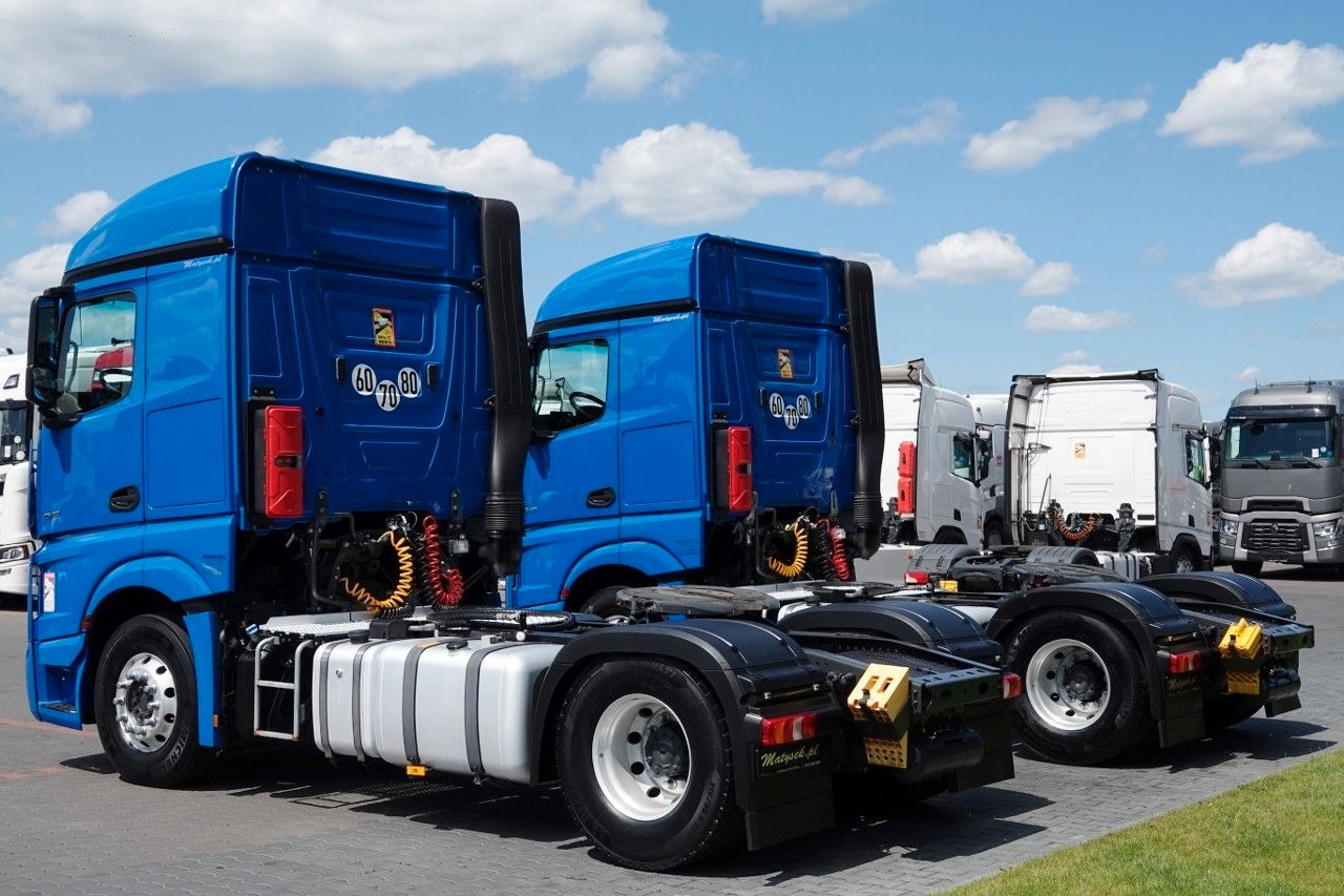 Mercedes-Benz ACTROS 1848 / MP5 / HYDRAULIKA / PEŁNY ADR / ALU - Xe đầu kéo: hình 4 Mercedes-Benz ACTROS 1848 / MP5 / HYDRAULIKA / PEŁNY ADR / ALU - Xe đầu kéo: hình 4
