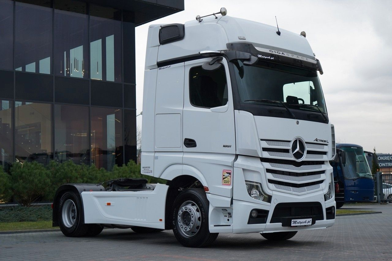 Mercedes-Benz ACTROS L 1851 / GIGA SPACE / RETARDER / 2022 R - Xe đầu kéo: hình 2 Mercedes-Benz ACTROS L 1851 / GIGA SPACE / RETARDER / 2022 R - Xe đầu kéo: hình 2