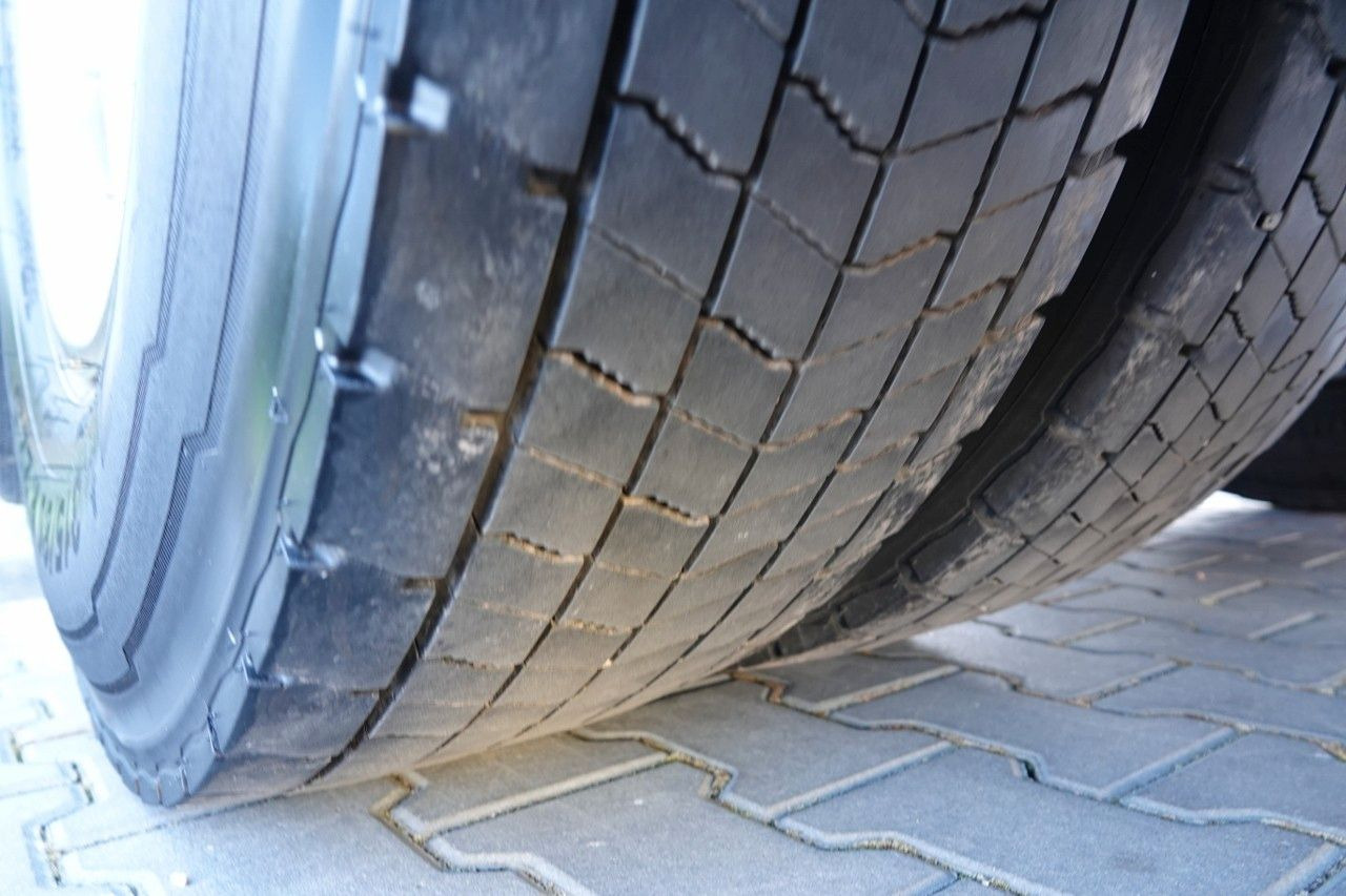 Xe đầu kéo Scania R 450 / RETARDER  / NISKA KABINA / PO KONTRAKCI: hình 11 Xe đầu kéo Scania R 450 / RETARDER  / NISKA KABINA / PO KONTRAKCI: hình 11