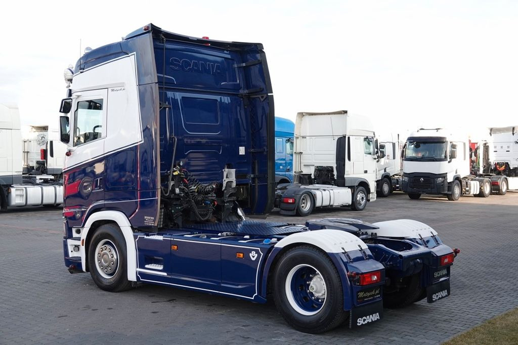 Scania S 580 / V8 / RETARDER / FULL AIRMATIC / I-PARK C - Xe đầu kéo: hình 4 Scania S 580 / V8 / RETARDER / FULL AIRMATIC / I-PARK C - Xe đầu kéo: hình 4