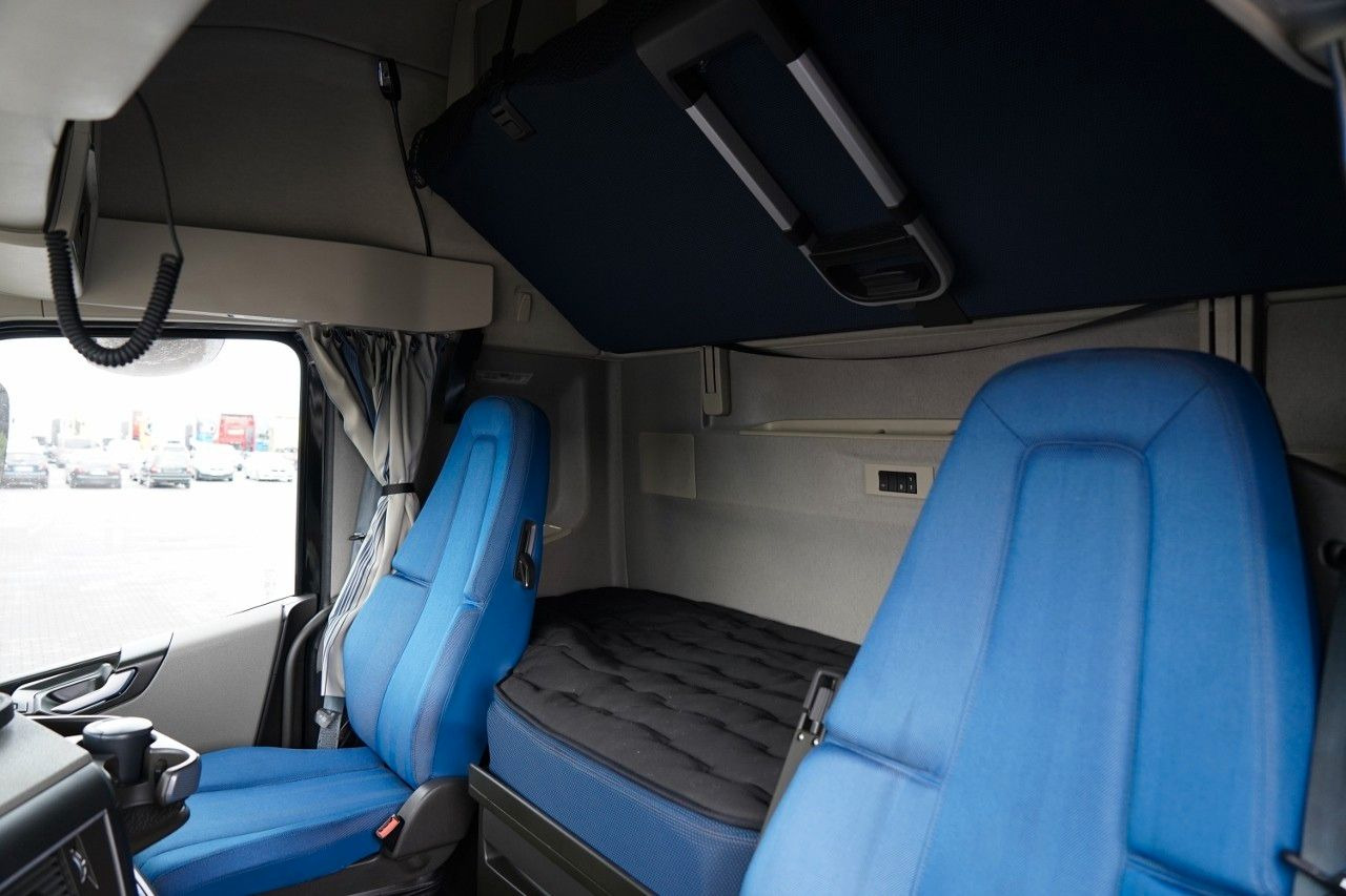 Xe đầu kéo Volvo FH 500 / 2025 ROK / 88 TYS KM / XXL / I-SHIFT: hình 27 Xe đầu kéo Volvo FH 500 / 2025 ROK / 88 TYS KM / XXL / I-SHIFT: hình 27