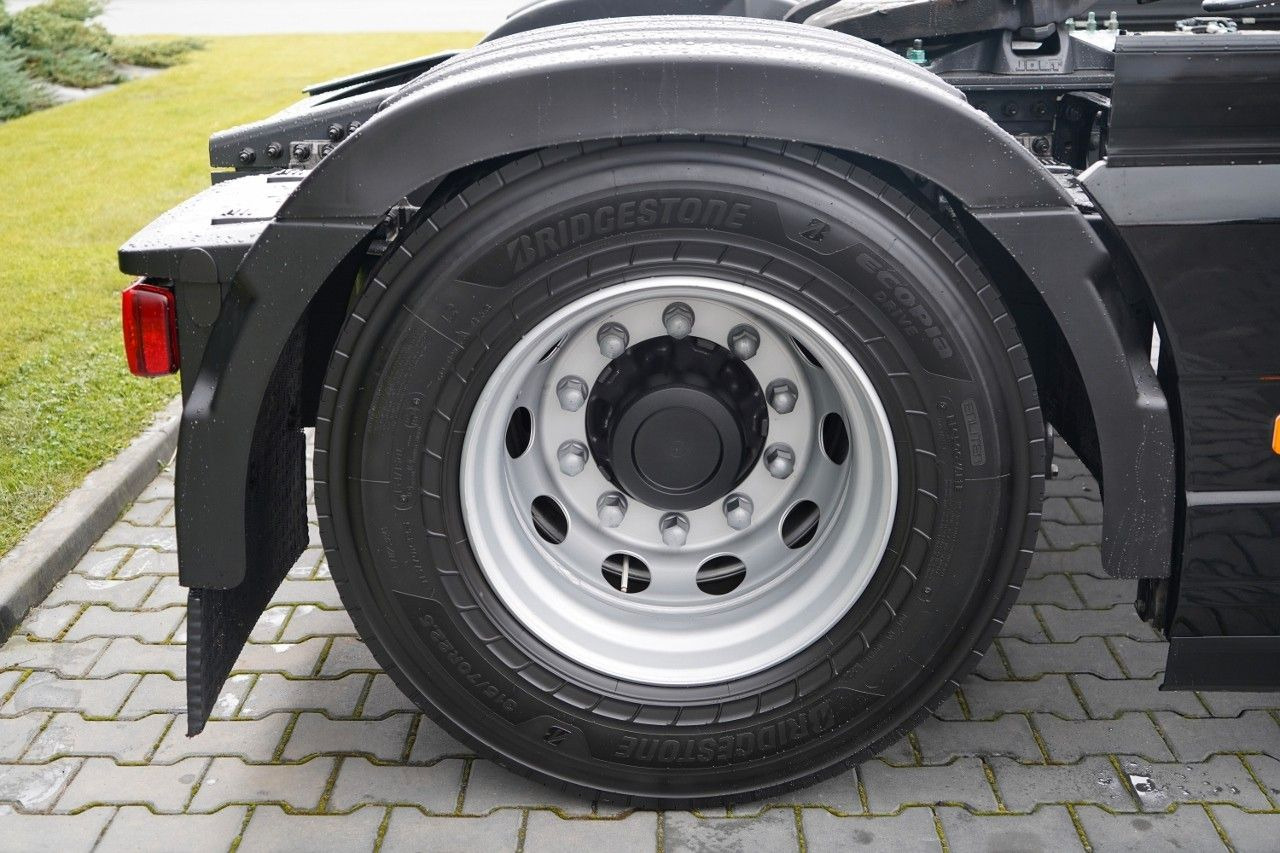 Xe đầu kéo Volvo FH 500 / 2025 ROK / 88 TYS KM / XXL / I-SHIFT: hình 22 Xe đầu kéo Volvo FH 500 / 2025 ROK / 88 TYS KM / XXL / I-SHIFT: hình 22