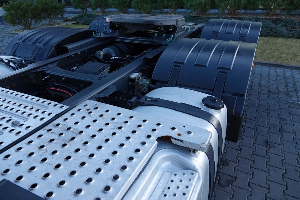 Cho thuê Volvo FH 500 / 6x2 / RETARDER / PEŁNY ADR / PUSHER / O  Volvo FH 500 / 6x2 / RETARDER / PEŁNY ADR / PUSHER / O: hình 9