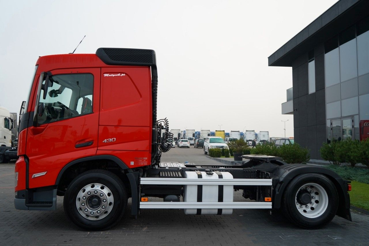 Volvo FM 430 / PEŁNY ADR / WAGA: 6 800 KG / NISKA KABI - Xe đầu kéo: hình 3 Volvo FM 430 / PEŁNY ADR / WAGA: 6 800 KG / NISKA KABI - Xe đầu kéo: hình 3