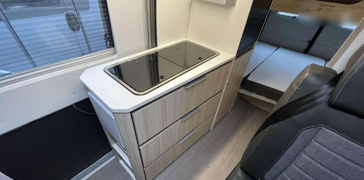 Adria Twin 600 SP Family - Xe van cắm trại: hình 5 Adria Twin 600 SP Family - Xe van cắm trại: hình 5