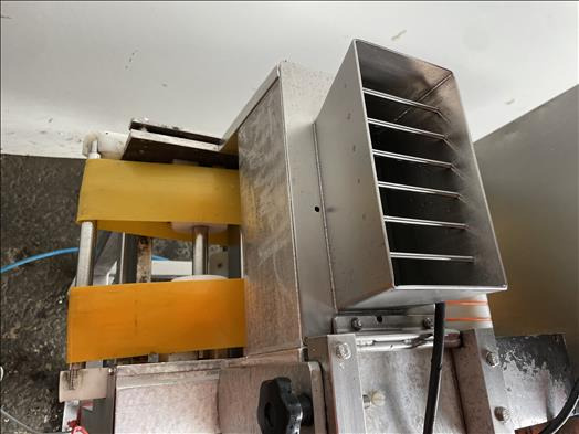 AFT buttering machine - Thiết bị làm bánh: hình 4 AFT buttering machine - Thiết bị làm bánh: hình 4