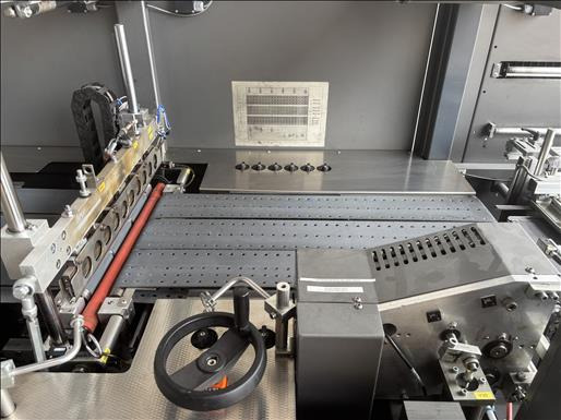 Kallfass Universal 500 Servo Fully automatic side sealer - Máy đóng gói: hình 4 Kallfass Universal 500 Servo Fully automatic side sealer - Máy đóng gói: hình 4