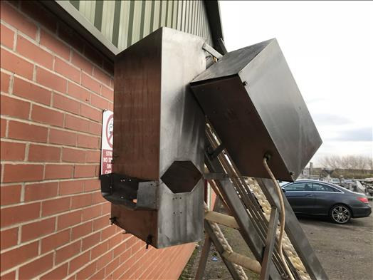 NNP flighted elevator conveyor - Băng tải: hình 4 NNP flighted elevator conveyor - Băng tải: hình 4