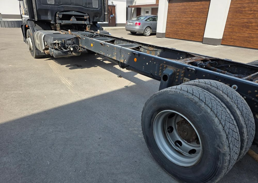 Iveco EUROCARGO 160E28 RAMA DO ZABUDOWY/ LAWETA / MANUAL / - Xe tải thùng mui bạt: hình 5 Iveco EUROCARGO 160E28 RAMA DO ZABUDOWY/ LAWETA / MANUAL / - Xe tải thùng mui bạt: hình 5