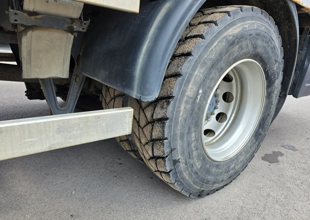 Xe tải thùng lửng/ Phẳng, Xe cẩu tự hành Volvo FM7: hình 12