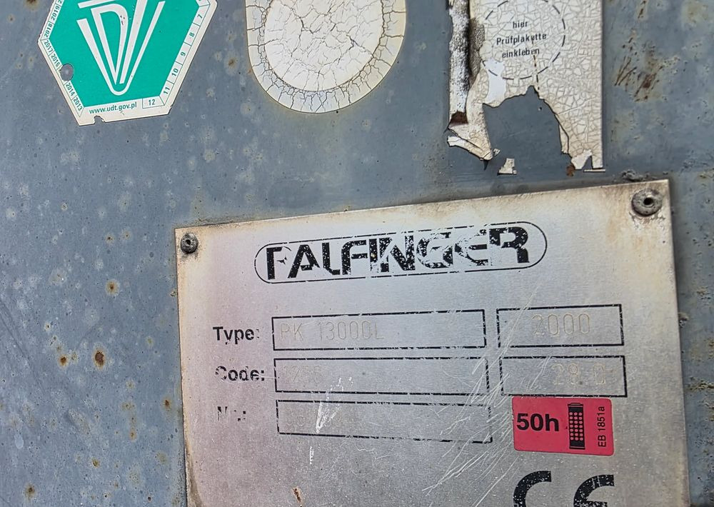 Xe tải thùng lửng/ Phẳng, Xe cẩu tự hành Volvo FM7: hình 6